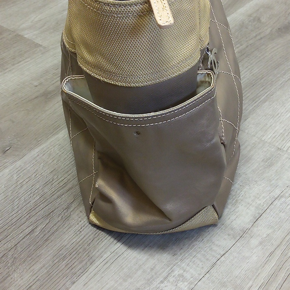 CHANEL Paris Biarritz Golden Tote Bag - Picture 3 of 15